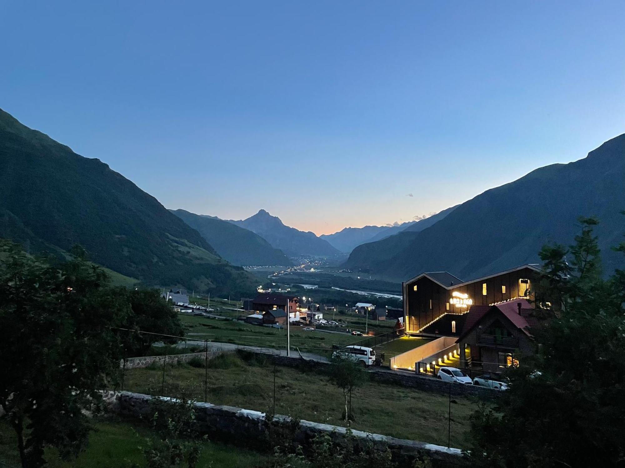 Hotel Jamarjeti Stepancminda Exteriér fotografie